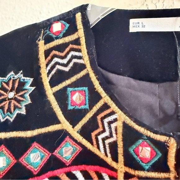 Sfera black velvet bolero embroidered jacket - Picture 3 of 9